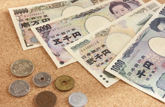 Lạm phát giá bán buôn của Nhật Bản chạm mức cao nhất trong 13 năm, đồng Yên suy yếu