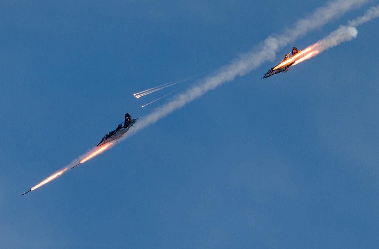 Không quân Nga 200 lần xuất kích trong ngày, Ukraine rơi vào ma trận báo động giả
