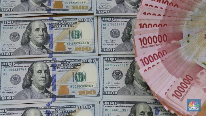 The Fed Beri Kabar Soal Suku Bunga, Dolar Menguat Tipis Jadi Rp15.590