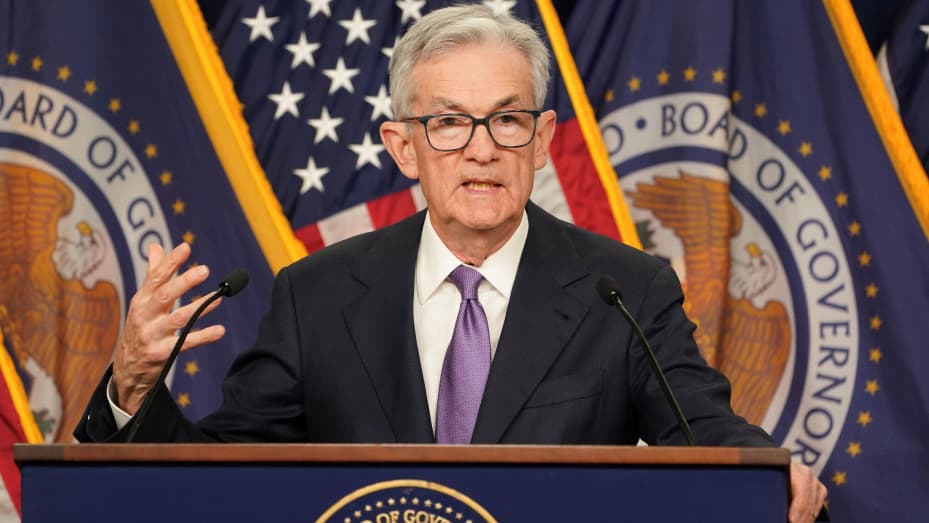 Fed's Powell: High inflation to delay this year's rate cuts