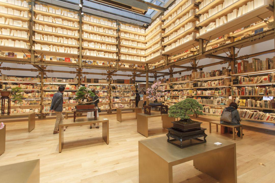 2020年，每家商场都该做一个书店！
