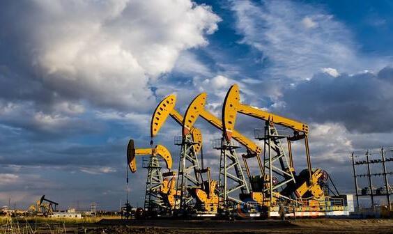 EIA原油库存意外增加，美油持稳于41关口上方