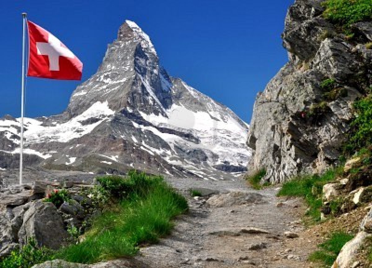 瑞士政府启动区块链法律咨询程序