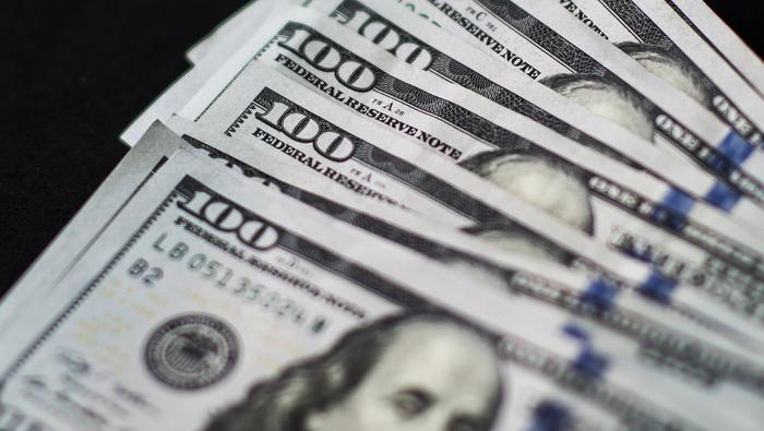 [BREAKING] Dollar Steadies Ahead of Debate but Set For Weekly Loss on Stimulus Hopes