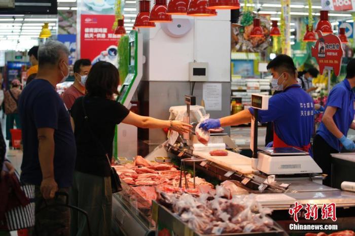 猪肉批发价两个月跌超两成，“10元肉”在路上了？