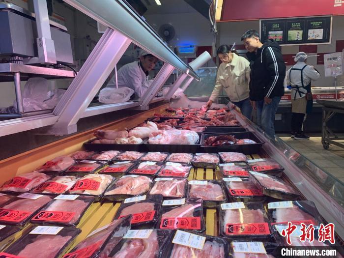 猪肉批发价两个月跌超两成，“10元肉”在路上了？