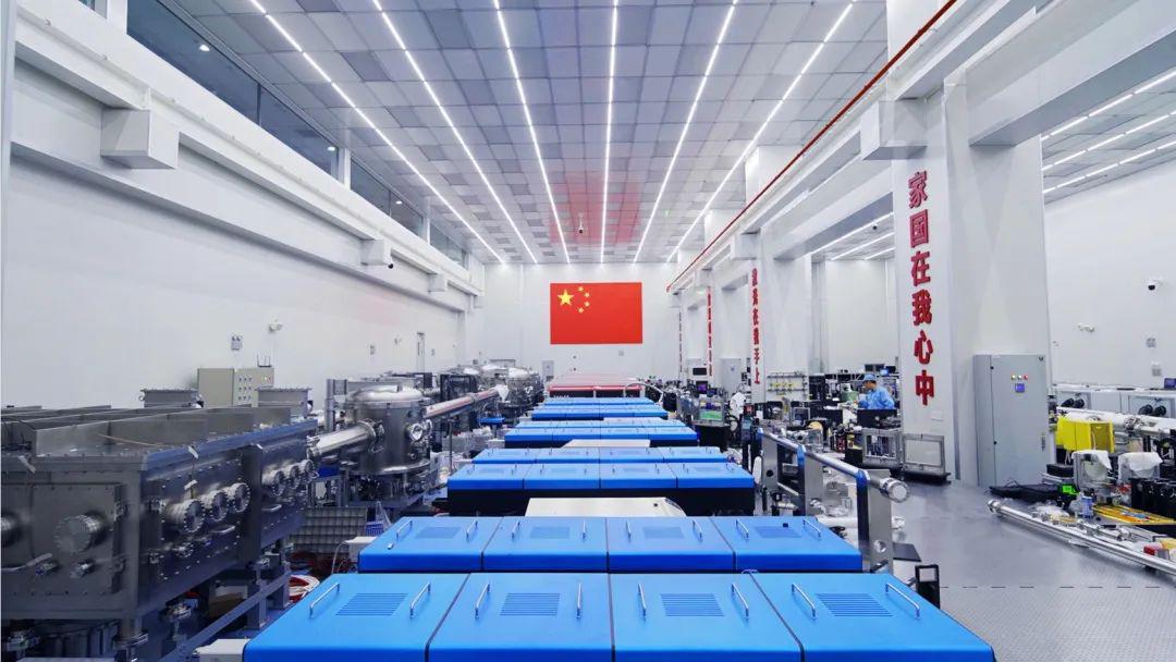 上海超强超短激光实验装置项目通过验收