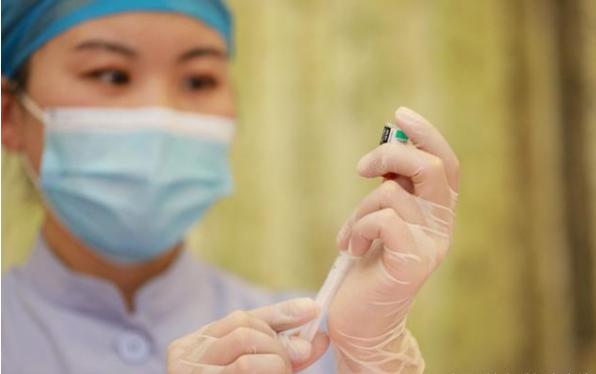 中国新冠疫苗紧急接种人数已突破50万人