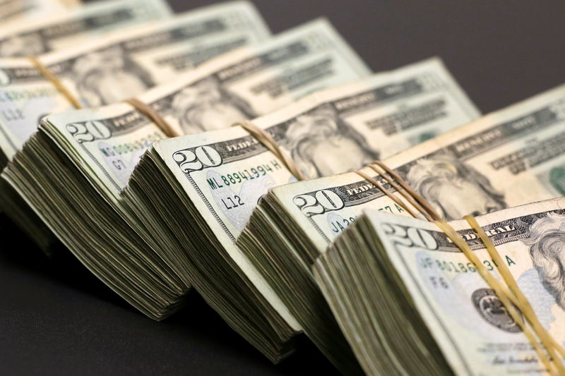 Đồng Đô la tăng khi nhà đầu tư chờ kế hoạch kích thích hàng “nghìn tỷ USD” của Biden