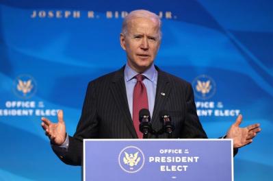 Joe Biden yêu cầu thêm gói cứu trợ hàng ngàn tỷ USD, xem xét phát tiền 2,000 USD