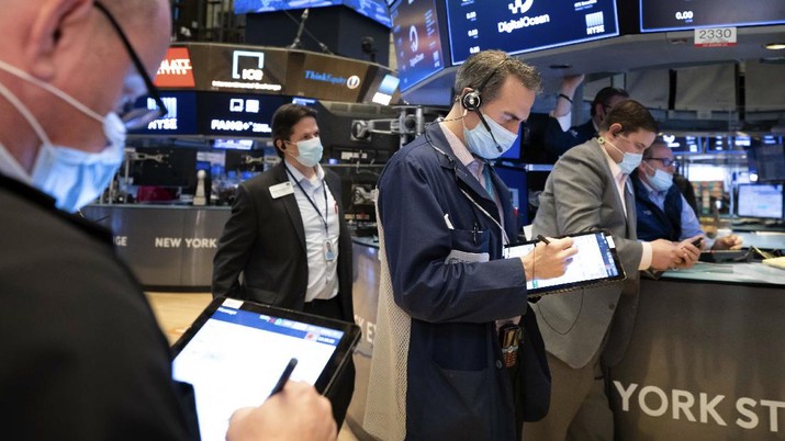 Pekan Indah Buat Wall Street, Dow Jones Dkk Kembali Rekor