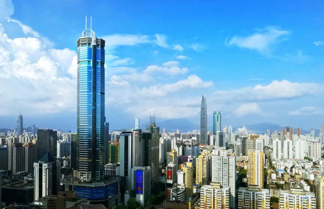 深圳79层高楼晃动，股圈币圈房圈全爆了，电子产品又要涨？