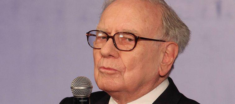 Warren Buffett chia sẻ 7 bí quyết tài chính rút ra từ đại dịch