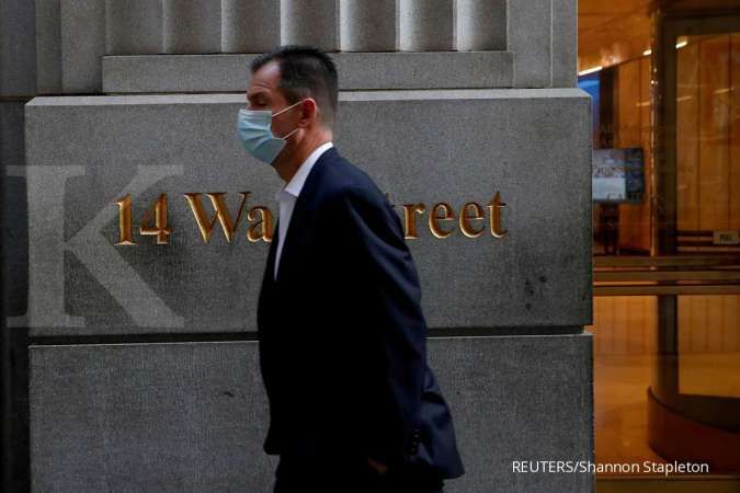 Mundur Dari Rekor, Wall Street Memerah Jelang Laporan Pendapatan Perusahaan Teknologi