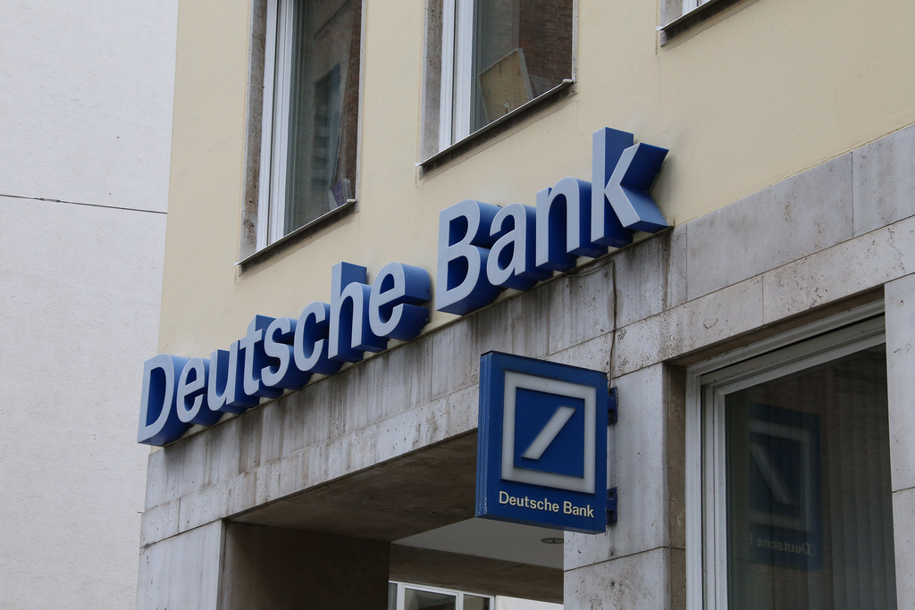 德意志银行电子外汇交易中心在新加坡上线