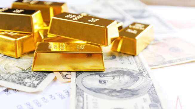 Obligasi AS Merosot Tajam, Harga Emas Dunia Terangkat Naik
