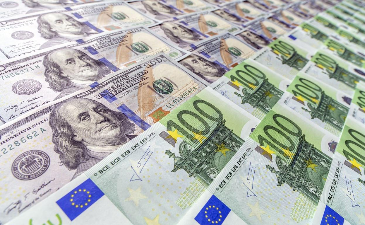 EUR/USD: USD melonjak terhadap mata uang lainnya