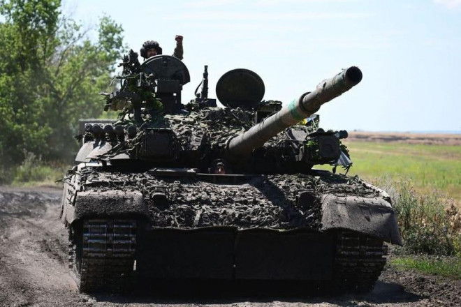 Mỹ chi tiền tân trang T-72 cho Ukraine thành 'xe tăng tiên tiến nhất trên chiến trường'