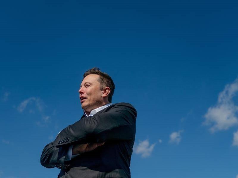 Elon Musk đưa Tesla lên trời rồi tự tay khiến hãng xe điện xuống vực thẳm: Vốn hóa giảm 900 tỷ USD, sắp bị xếp ngang hàng các thương hiệu bình dân