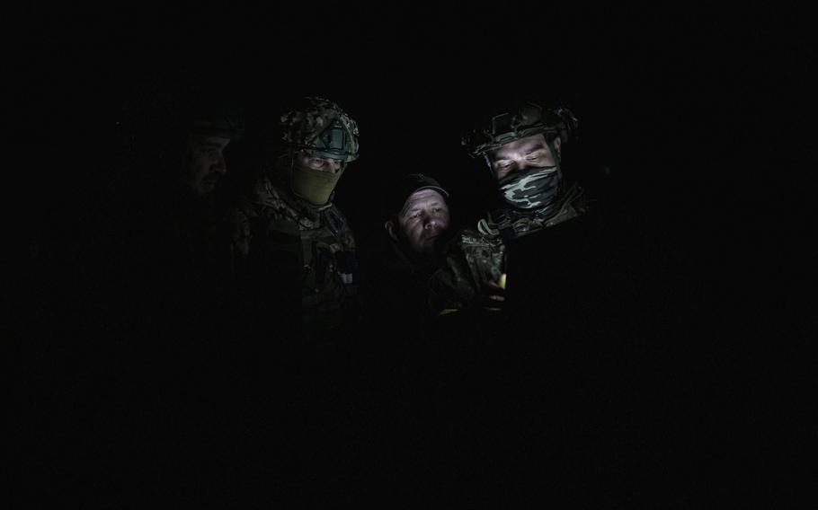 Cuộc chiến trong đêm giữa thợ săn Ukraine và UAV cảm tử của quân đội Nga
