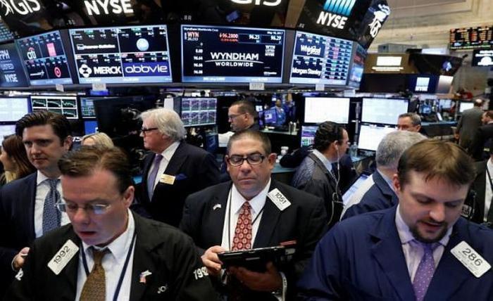 Tertekan Aksi Jual, Wall Street Ditutup Mixed