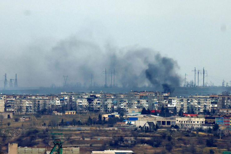 Nga siết vòng vây ở chảo lửa miền Đông Ukraine