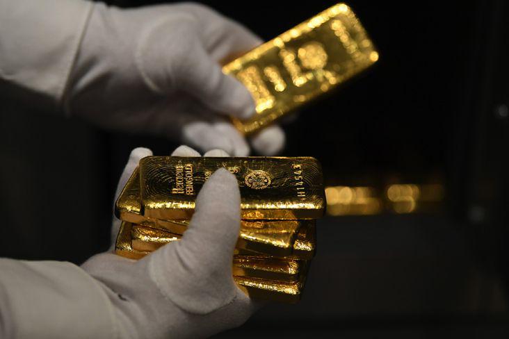 Diprediksi Naik pada Awal Pekan, Harga Emas Dunia Berpeluang Menuju Level Tertinggi