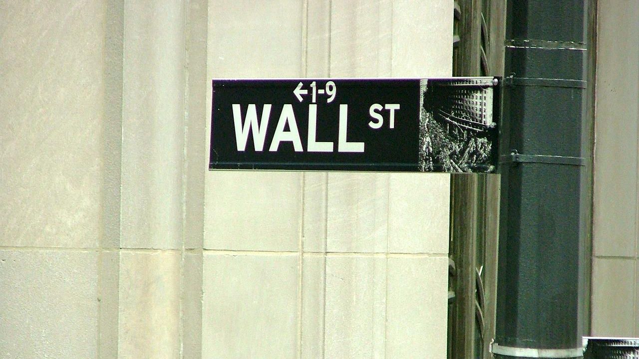 Wall Street Menguat Usai Rilis Data Ekonomi AS