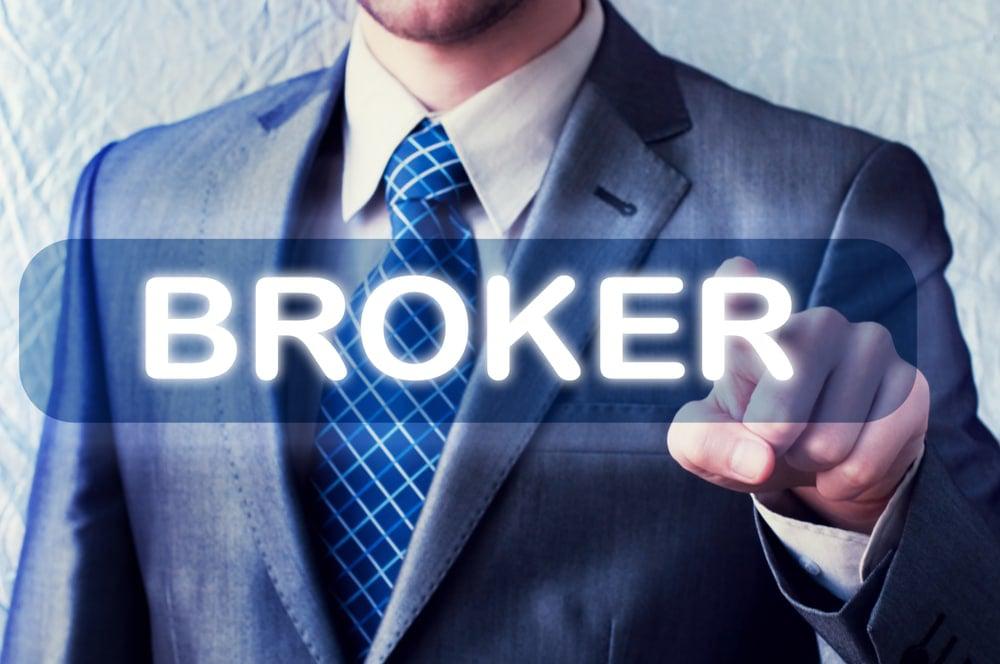 What Is A Forex Broker – Get to Know Benefits and more