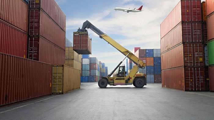 Sederet Tantangan Industri Logistik di RI, Apa Saja?