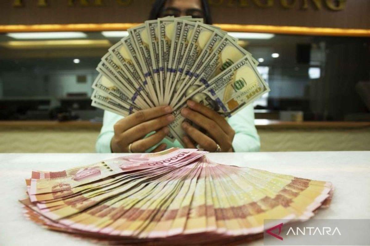 Pengamat: Rupiah berkonsolidasi setelah menguat terhadap dolar AS