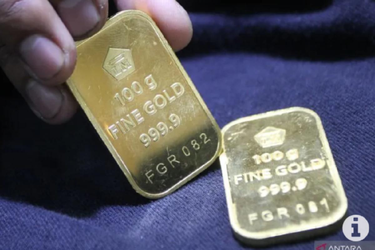 Emas naik didorong pelemahan dolar AS