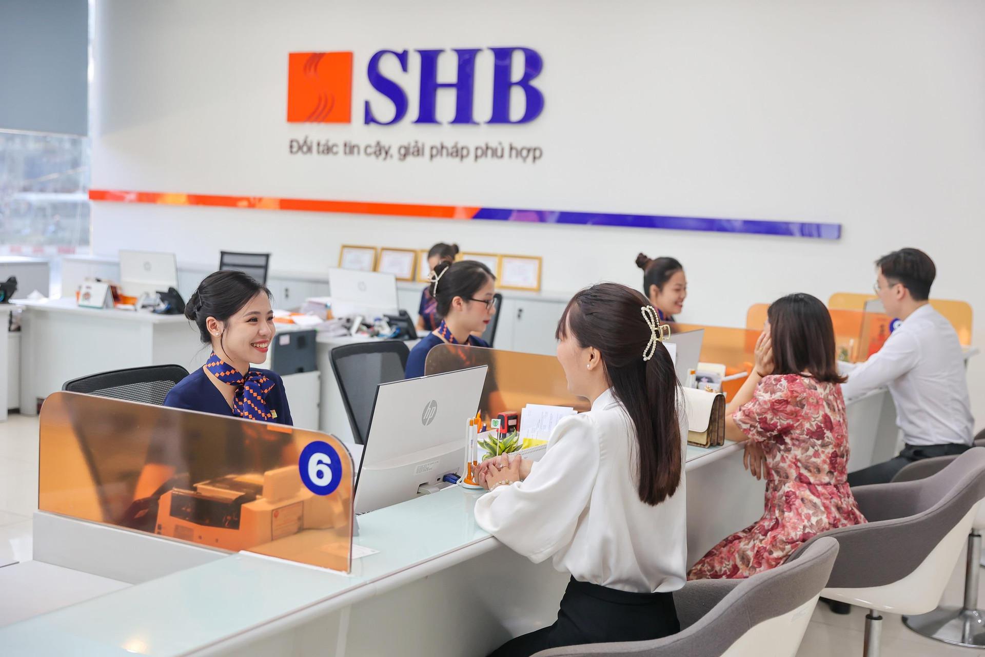 SHB chào bán cổ phiếu cho nhân viên với giá 10.000 đồng/cp, rẻ hơn thị giá 500 đồng nhưng hạn chế chuyển nhượng 18 tháng