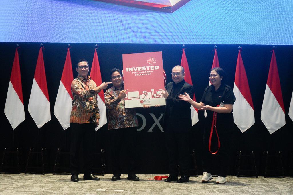 IDX Channel Resmi Luncurkan E-Book 'INVESTED' Pasar Modal dalam Bingkai Media