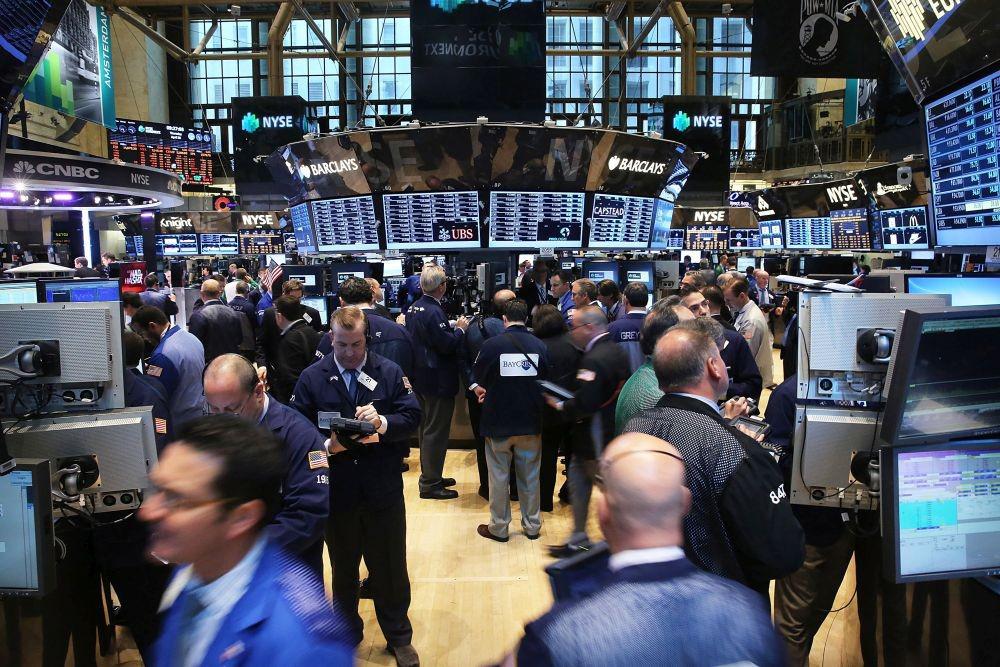 Ada Aksi Profit Taking, Wall Street Dibuka Tak Kompak