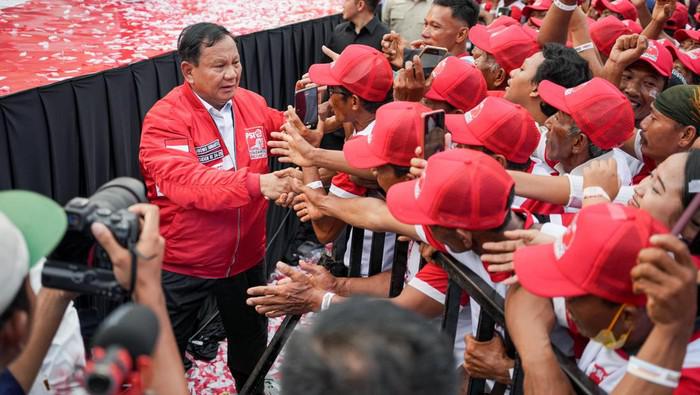 Prabowo Janji Lanjutkan Hilirisasi Jokowi, Sebut RI Harus Bikin Mobil-TV Sendiri