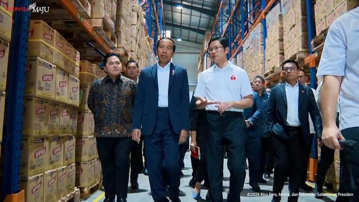 Jokowi Kunjungi Pabrik Kopi RI yang Kuasai 50% Pasar Filipina
