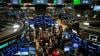 Wall Street Ditutup Variasi, Nasdaq Menguat Sendirian