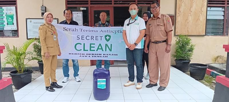 Peduli Banjir, Emiten Kosmestik (VICI) Kirim 500 Liter Cairan Antiseptik ke Semarang