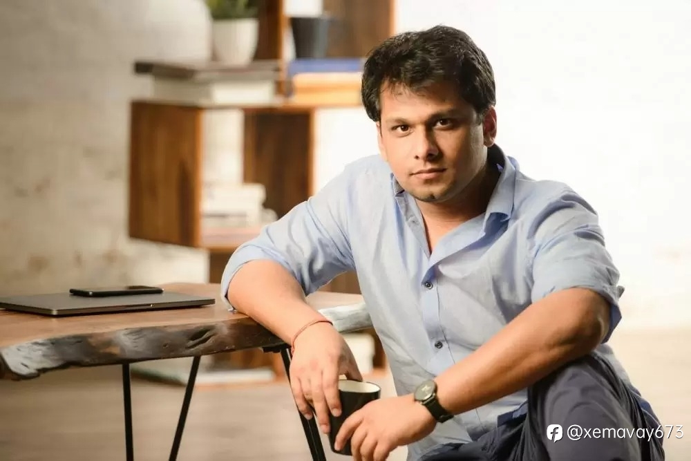 How a Young Entrepreneur Built a Rs 340 Crore Furniture Brand - Saraf Furniture