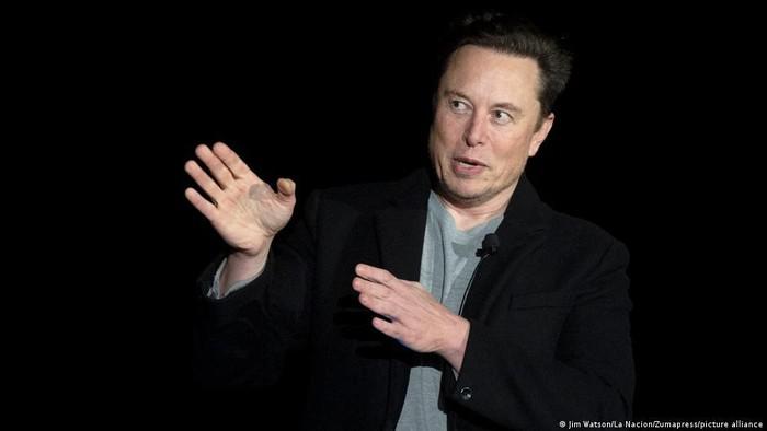 Harta Kekayaan Elon Musk Lenyap Rp 45 T Buntut Saham Tesla Anjlok