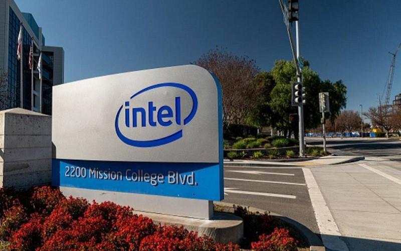 Kinerja Intel Tertekan, Qualcomm Tertarik Akuisisi