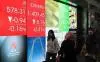 IHSG Terkoreksi saat Pasar Antisipasi Data Ekonomi dan Pelantikan Presiden