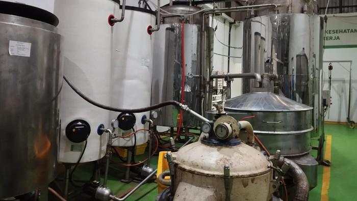 Melihat Proses Pembuatan Produk Susu Ikan di Pabrik Indramayu