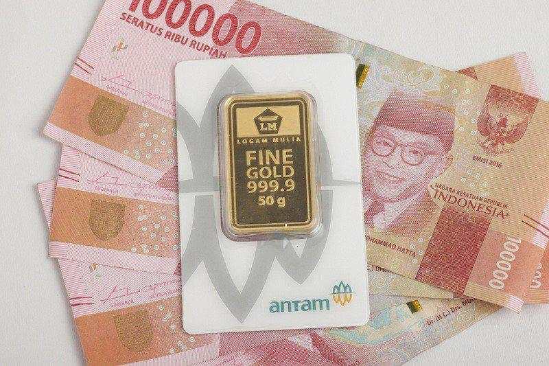 Harga Emas Antam (ANTM) Hari Ini Lebih Murah, Turun Rp4.000